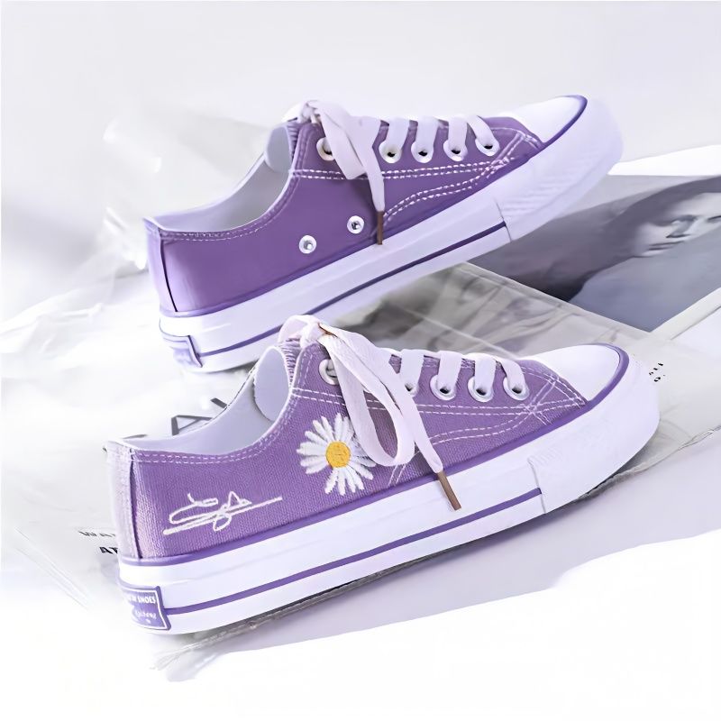 Embroidery Shoes - 국화 자수 여성 캔버스 신발 가을
