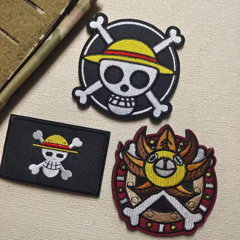 Embroidery Patch - 원피스 배지 만화 슬리브 패치 자수